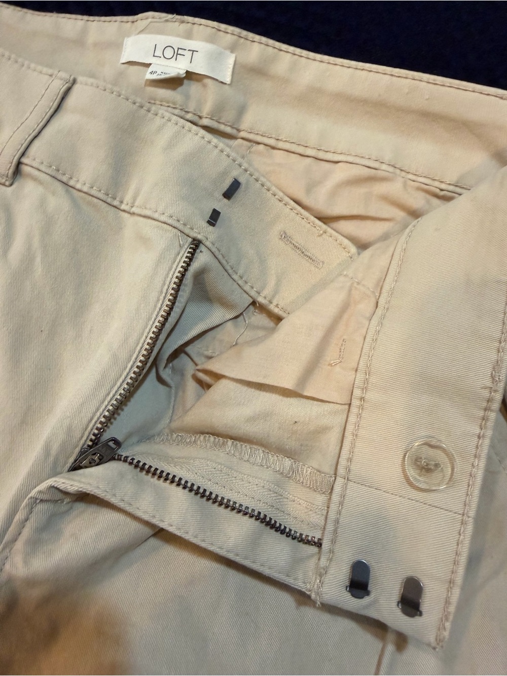 LOFT Beige Khaki Chino Pants Trouser Straight Wide Leg Stretch Work Trousers 4P